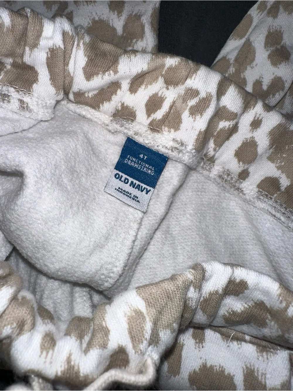 Old Navy toddler Tan & White Leopard Print sweat pants